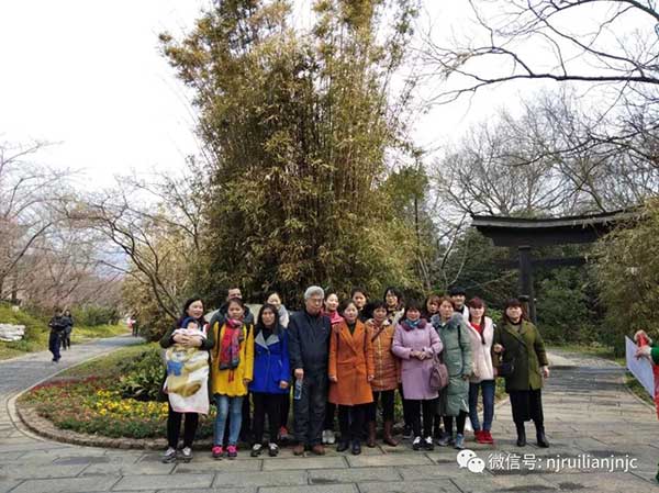 瑞联女员工南京一日游
